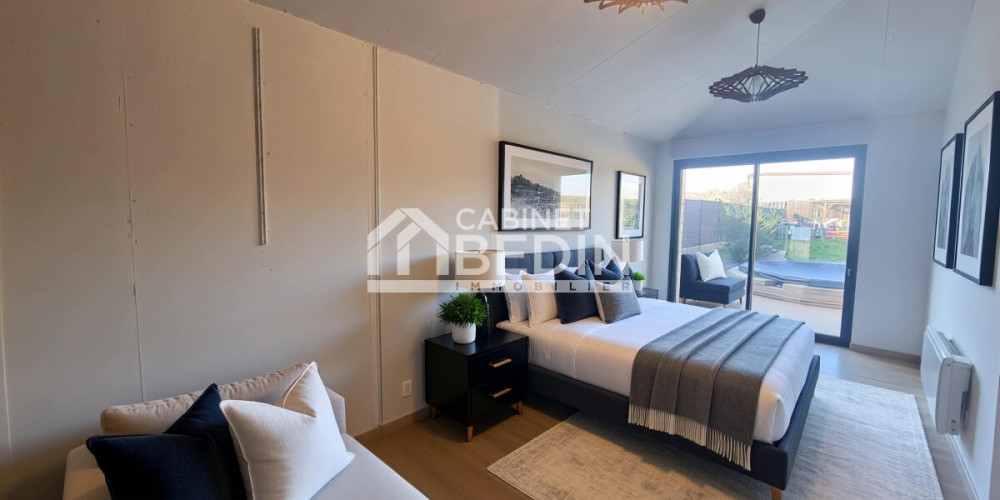 maison à LA BREDE (33650)